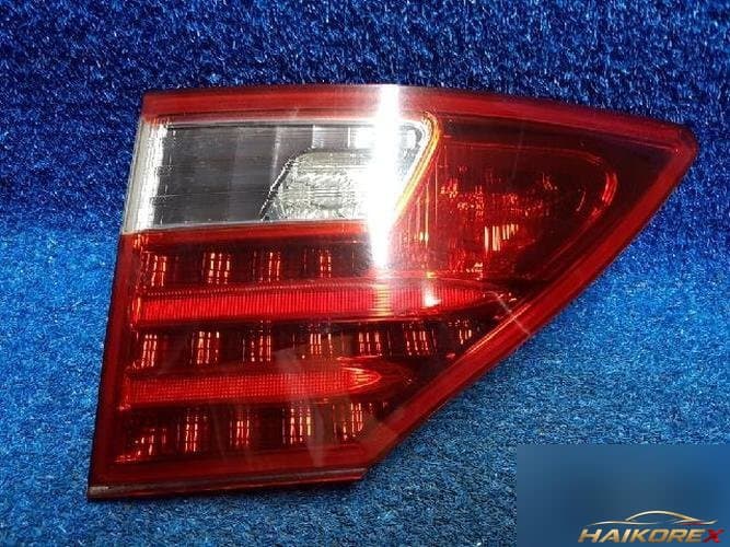 Lexus IS 2010 — фонарь задний правый внутренний