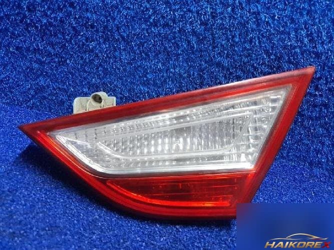 Hyundai Sonata 2010 — фара задняя правая внутренняя