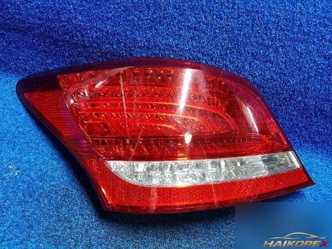 Hyundai Equus 2012 — фонарь задний левый (внешний) 924013N020
