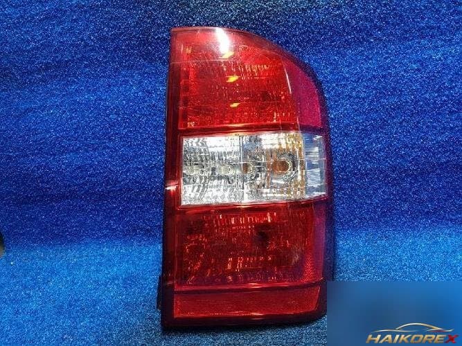 Kia Carnival 2010 — фара задняя правая наружная