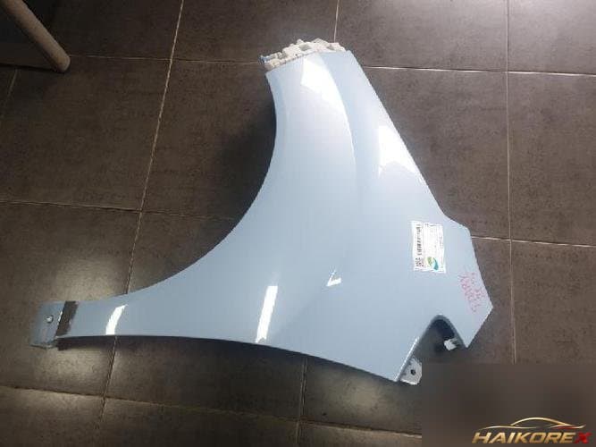 Chevrolet Spark 2011 — крыло левое