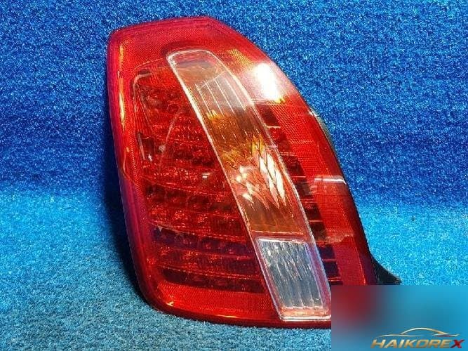 Kia Opirus 2008 — задний фонарь левый наружный