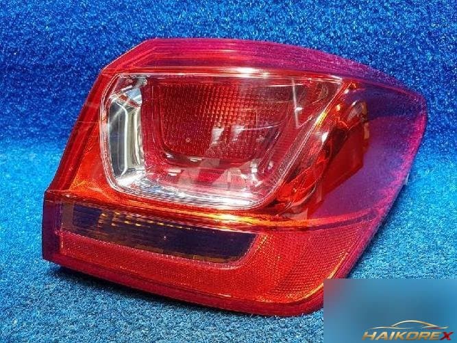 Chevrolet Cruze 2016 — задний фонарь правый (наружный)
