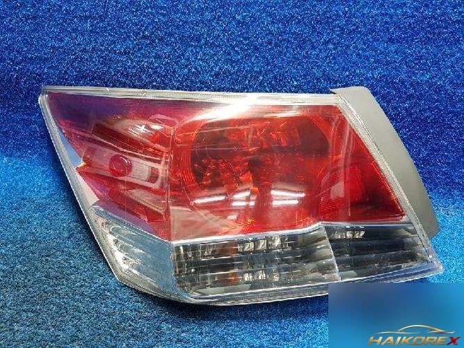 Honda Accord 2009 — задний фонарь левый (наружный)