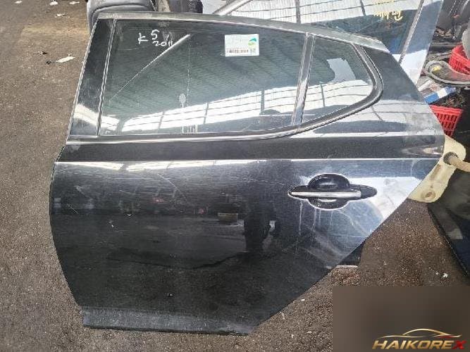 Kia K5 2010 — задняя дверь левая