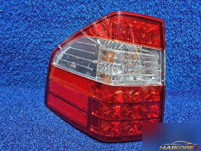 Kia Mohave 2010 — задний фонарь левый наружный