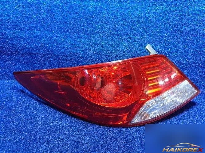 Hyundai Accent 2012 — стоп-сигнал левый наружный