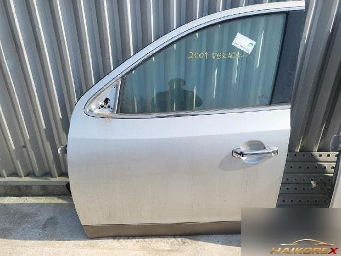 Hyundai Veracruz 2009 — дверь передняя левая