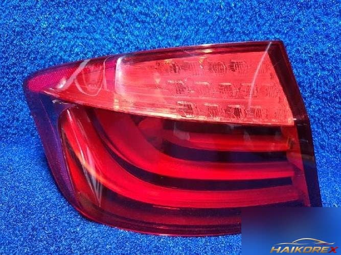 BMW 5-Series 2012 — фара задняя левая наружная 173462-01