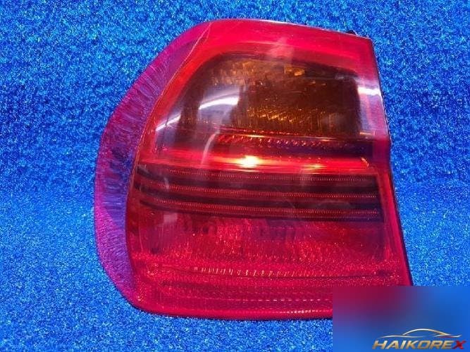 BMW 3 Series 2007 — фонарь задний левый (наружный) 6937457