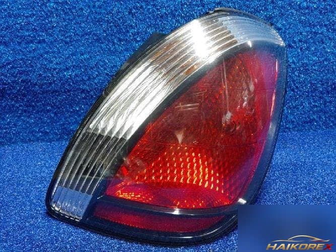 Kia Pride 2007 — фара задняя правая наружная 92402 1G200