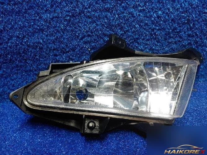 Hyundai Avante 2008 — противотуманная фара правая (без лампы)
