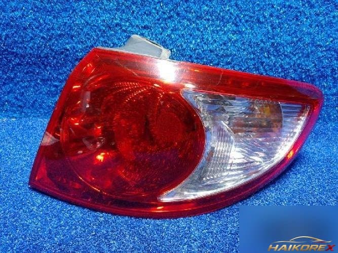 Hyundai Santa Fe 2007 — фара задняя правая наружная