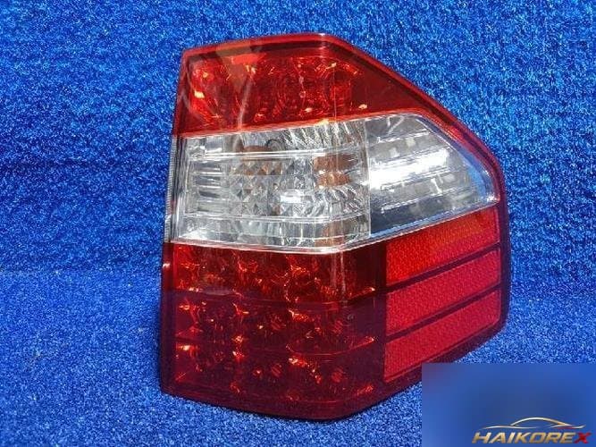 Kia Mohave 2008 — фонарь задний правый наружный 92402 2J101