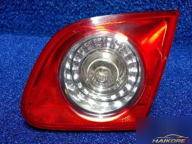 Volkswagen Passat 2010 — фонарь задний внутренний правый 3C5945093E