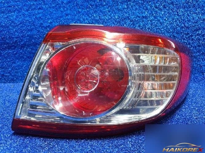 Hyundai Santa Fe 2010 — задний фонарь правый (наружный)