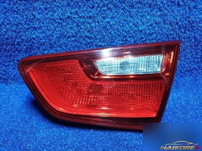 Kia K5 2015 — фонарь задний правый внутренний 924042T5