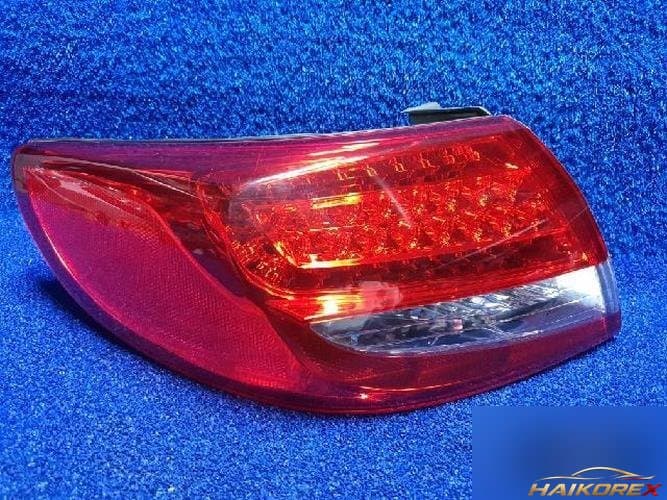 Hyundai Grandeur 2010 — фонарь задний левый наружный
