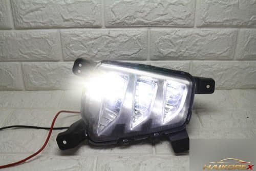 LED противотуманная фара левая 8320135810