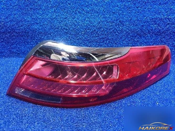 Renault SM7 2012 — задний фонарь правый (наружный)