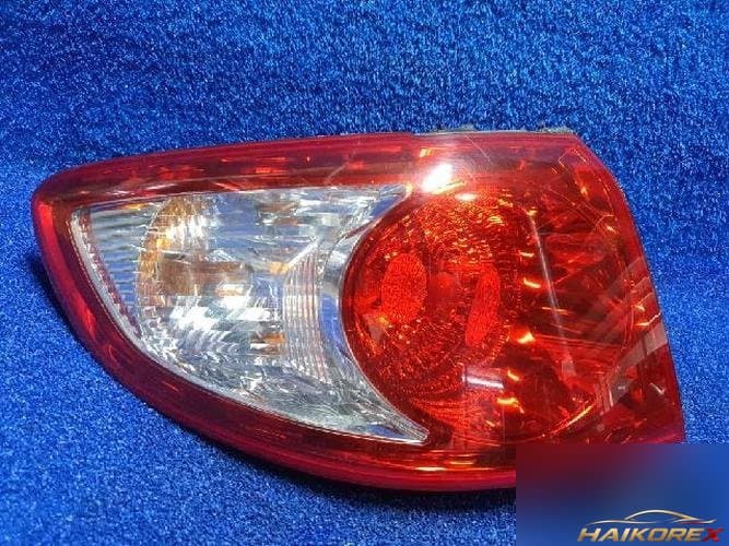 Hyundai Santa Fe 2007 — фара задняя левая наружная