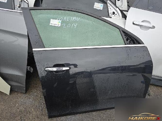 Chevrolet Malibu 2014 — дверь передняя правая