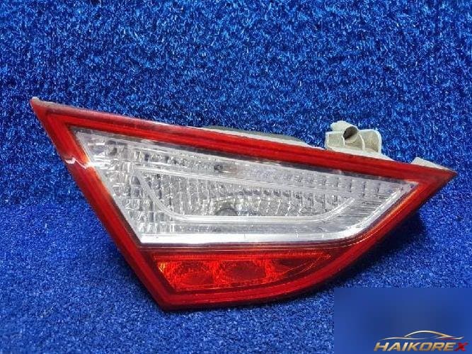 Hyundai Sonata 2010 — фонарь задний левый внутренний