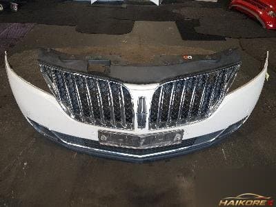 Lincoln MKX 2011 — передний бампер