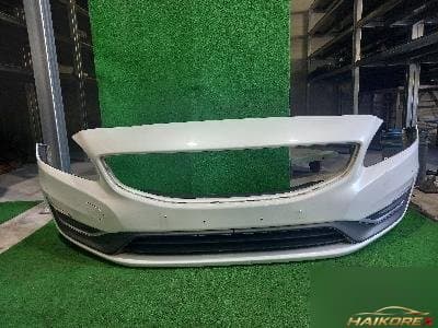 Volvo S60 2014 — бампер передний
