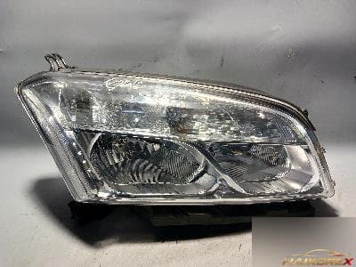 Chevrolet Trax 2015 — фара передняя