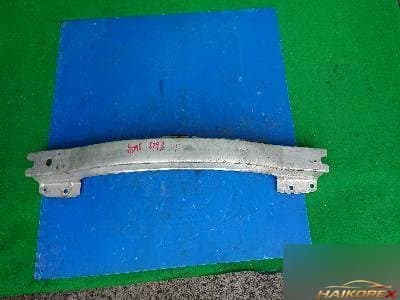 Направляющая бампера