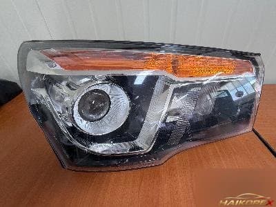SsangYong Korando Turismo 2018 — фара передняя