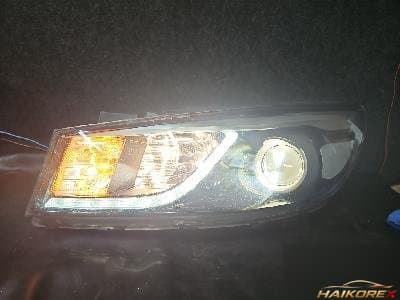 Kia Carnival 2015 — фара передняя