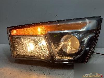 SsangYong Korando Turismo 2014 — фара передняя