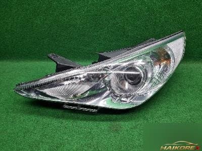 Hyundai Sonata 2011 — фара передняя