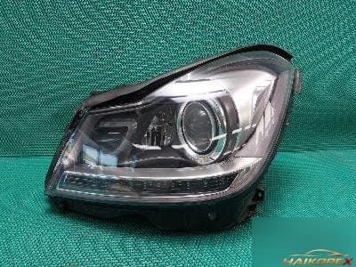 Mercedes-Benz C180 2012 — фара передняя