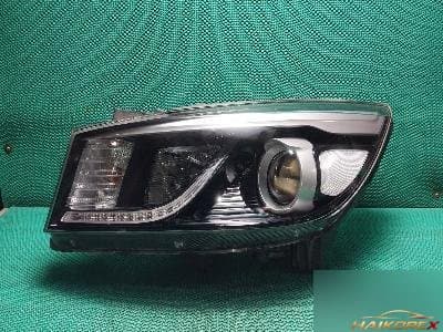 Kia Carnival 2017 — фара передняя