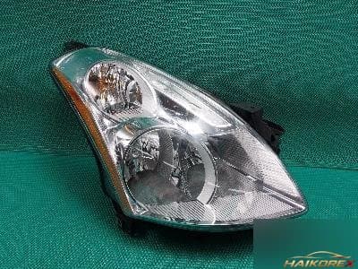 Nissan  2012 — фара передняя