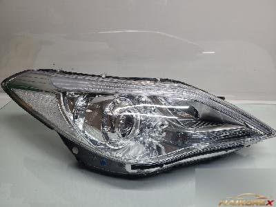 Hyundai Grandeur 2011 — фара передняя