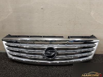 SsangYong Rexton W 2013 — решетка радиатора