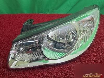 Hyundai Avante 2009 — фара передняя