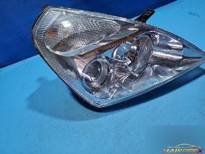 Kia Carnival 2008 — фара передняя