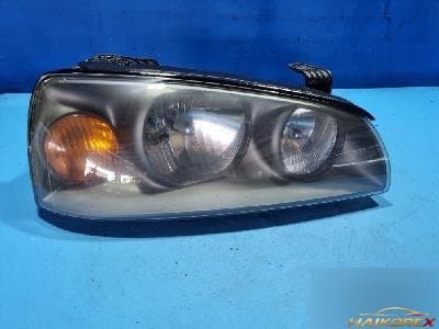 Hyundai Avante 2004 — фара передняя