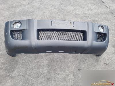 Hyundai Tucson 2007 — бампер передний