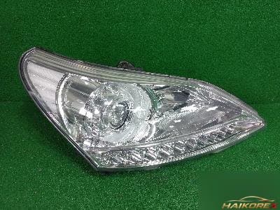 Hyundai Equus 2010 — фара передняя