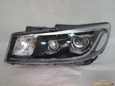 Kia Carnival 2020 — фара передняя