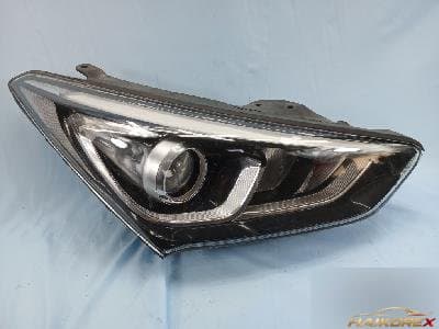 Hyundai Santa Fe 2017 — фара передняя