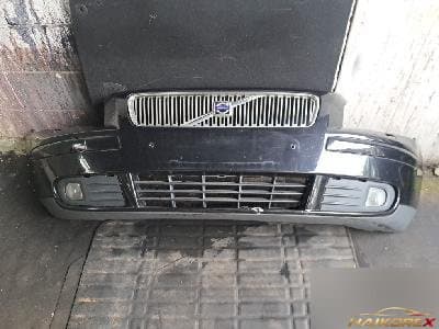 Volvo 2.4i 2007 — бампер передний