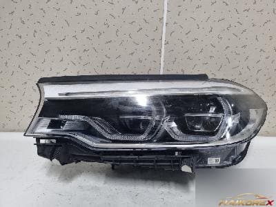 BMW 520d M 2020 — фара передняя