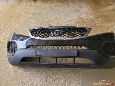 Kia Sorento 2010 — бампер передний